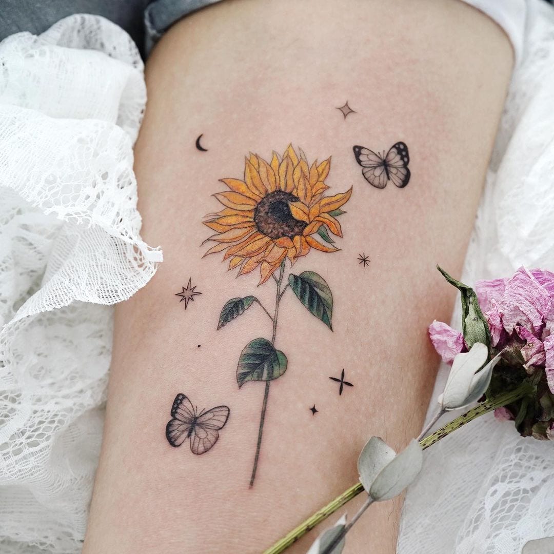ideias tatuagem girassol feminina delicada