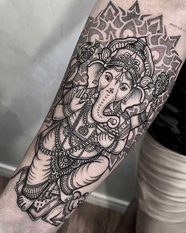 Tatuagens Indianas Femininas: Os Desenhos Mais Populares e Seus Simbolismos