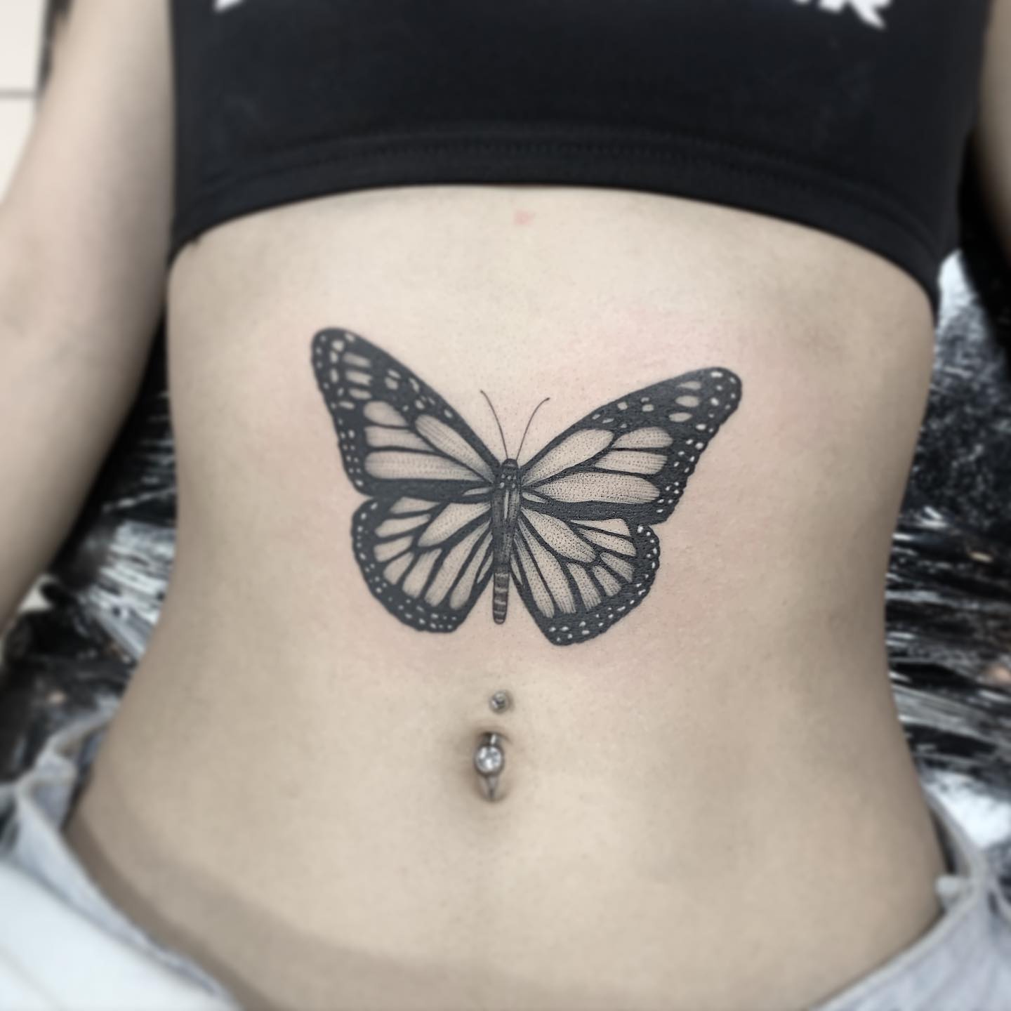 tatuagem de fechamento barriga