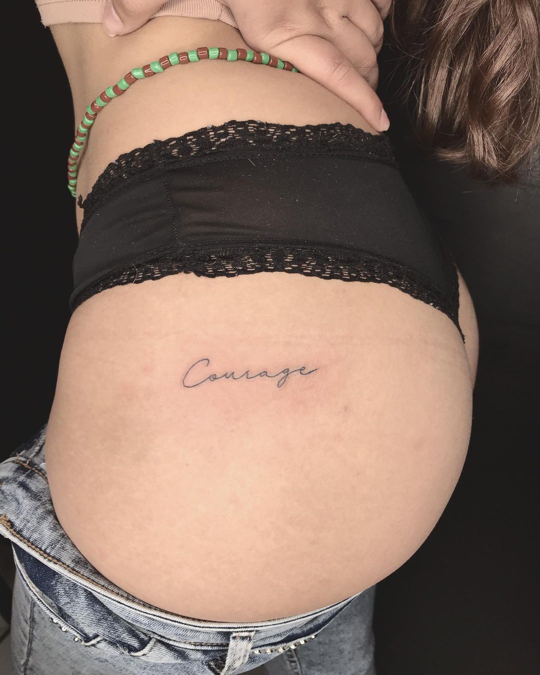 erros comuns ao fazer tatuagem no bumbum