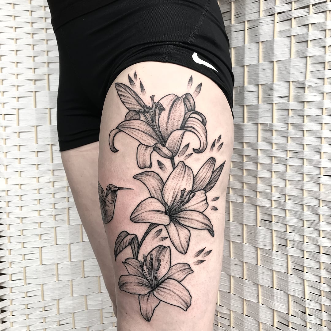 melhores ideias tatuagem coxa feminina