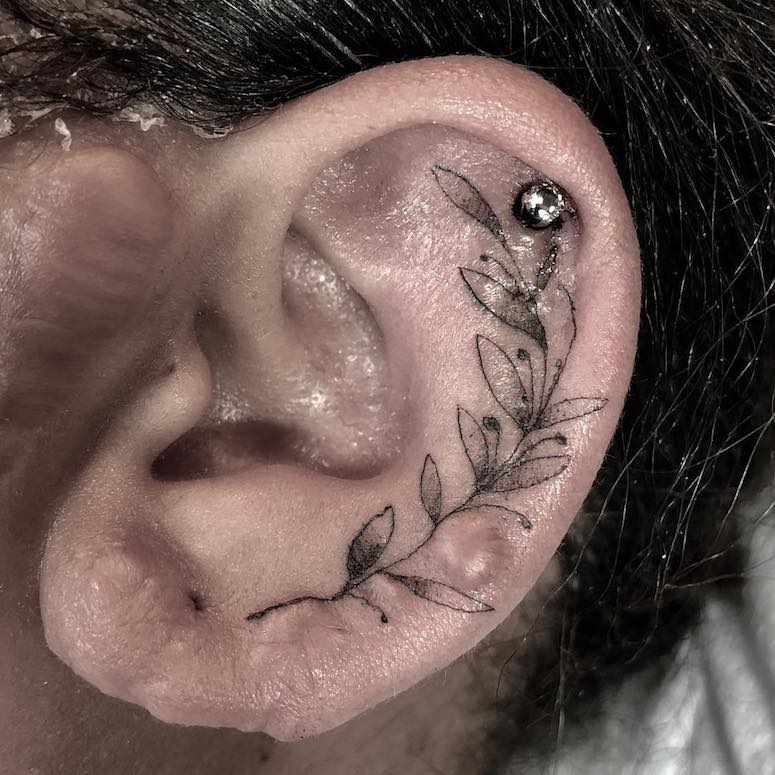 quanto custa uma tatuagem na orelha feminina
