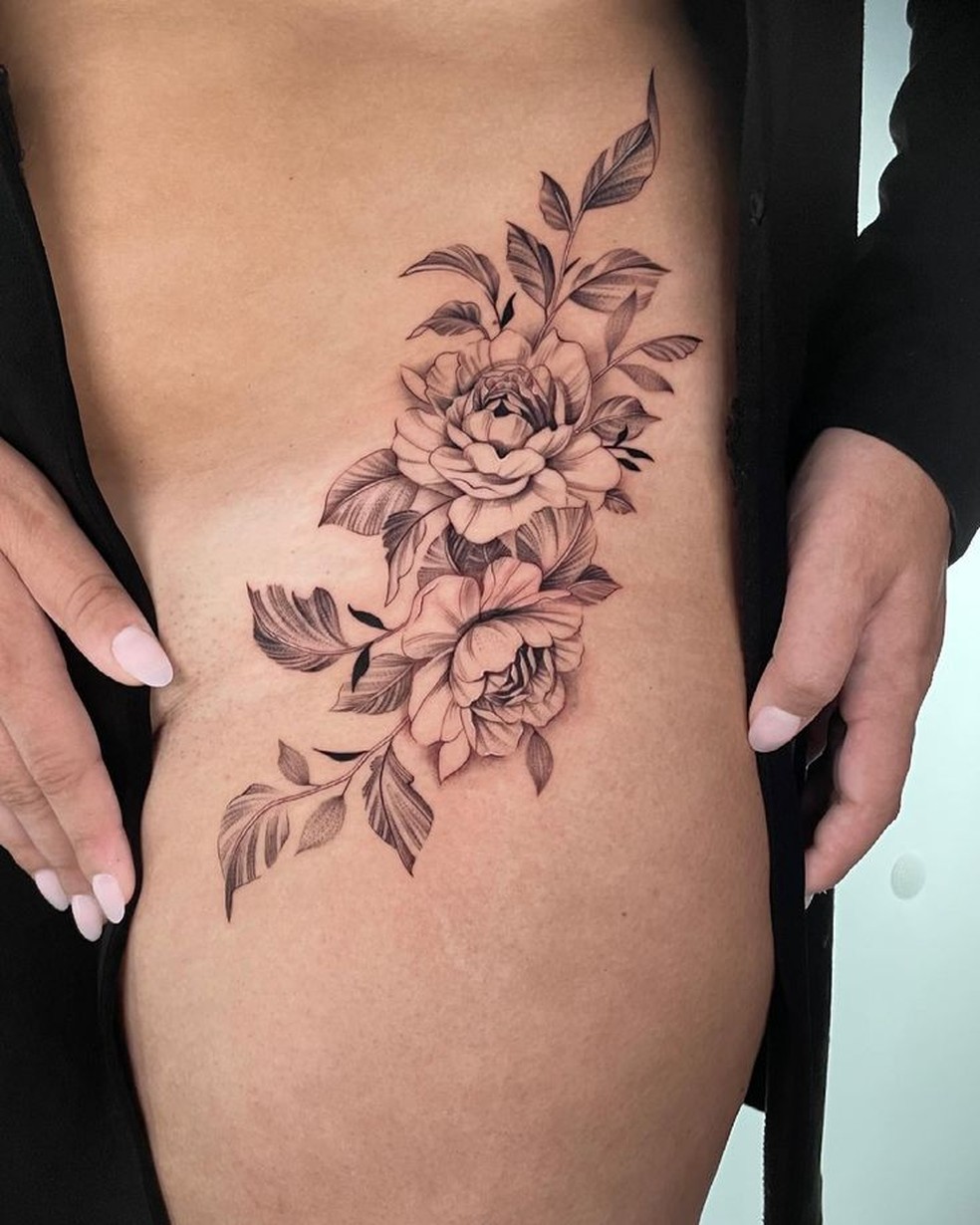 tatuagem na virilha