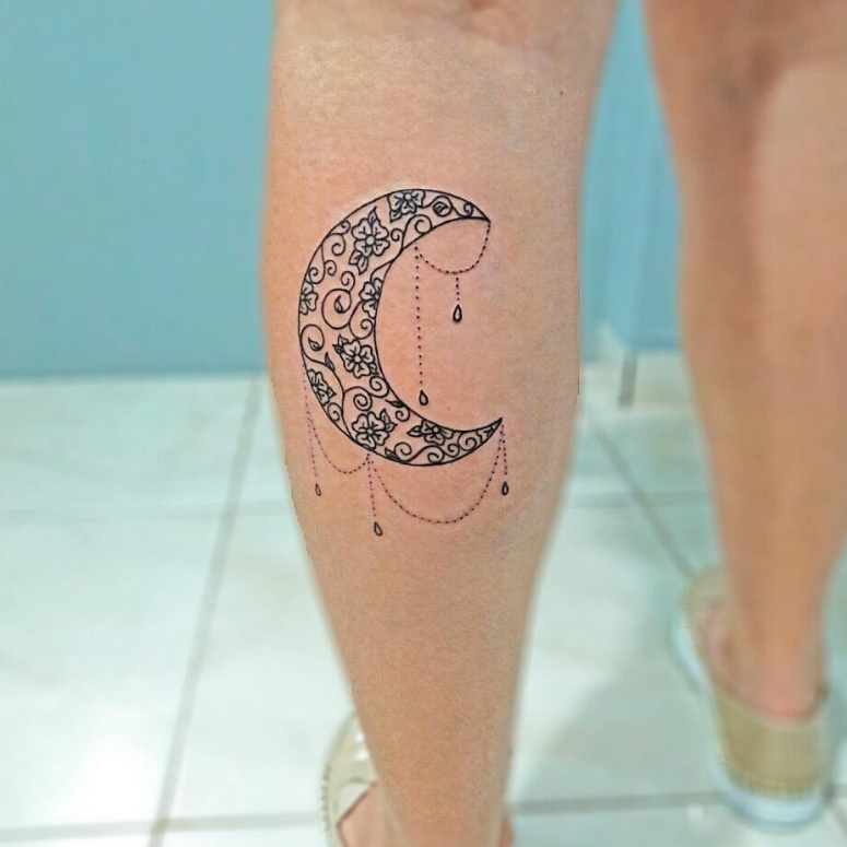 tatuagem fineline vs minimalista panturrilha