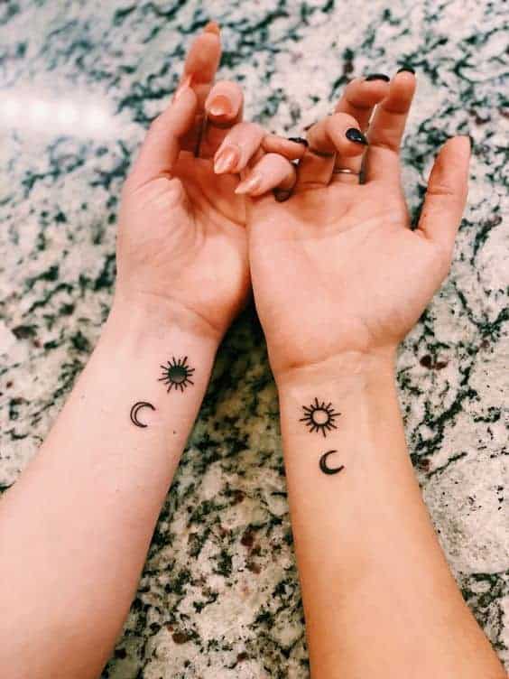 tatuagem sol e lua