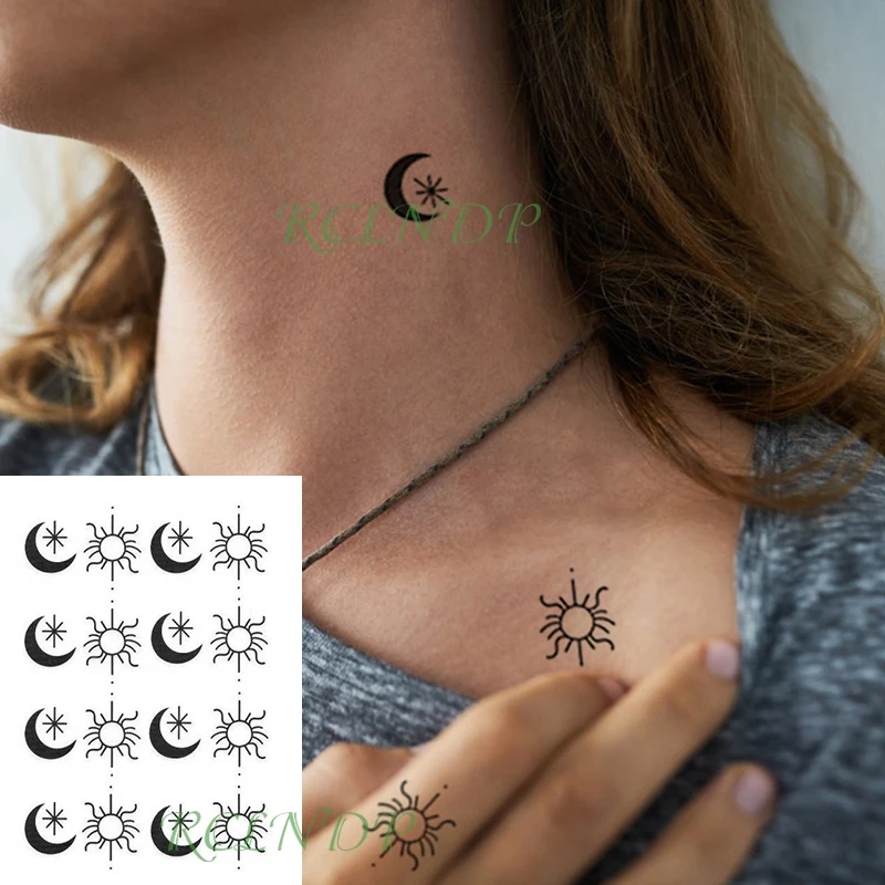 tatuagem sol e lua delicada no pulso