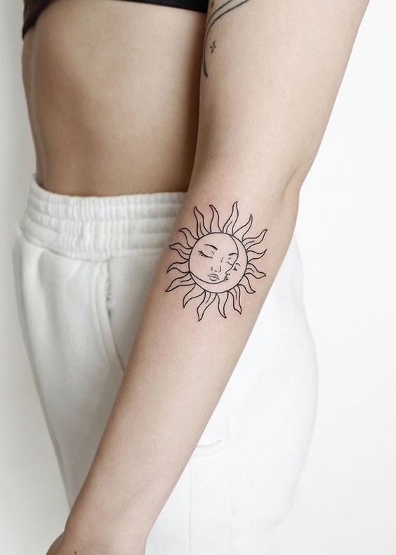 erros comuns ao escolher tatuagem sol e lua feminina