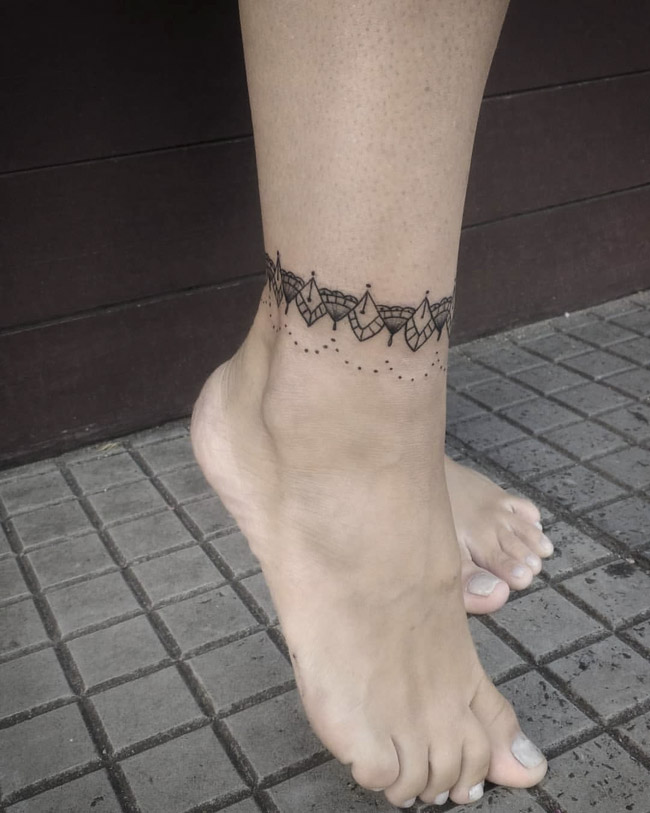 tatuagem tornozeleira feminina delicada preço e orçamento