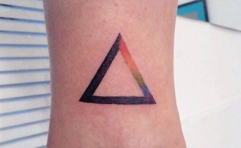 erros comuns ao escolher uma tatuagem de triângulo