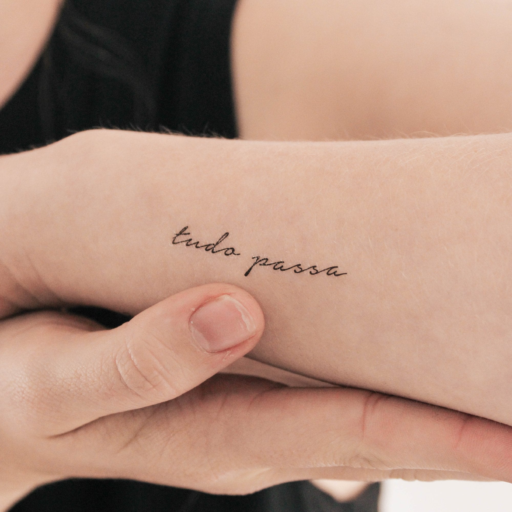 erros comuns ao fazer tatuagem tudo passa