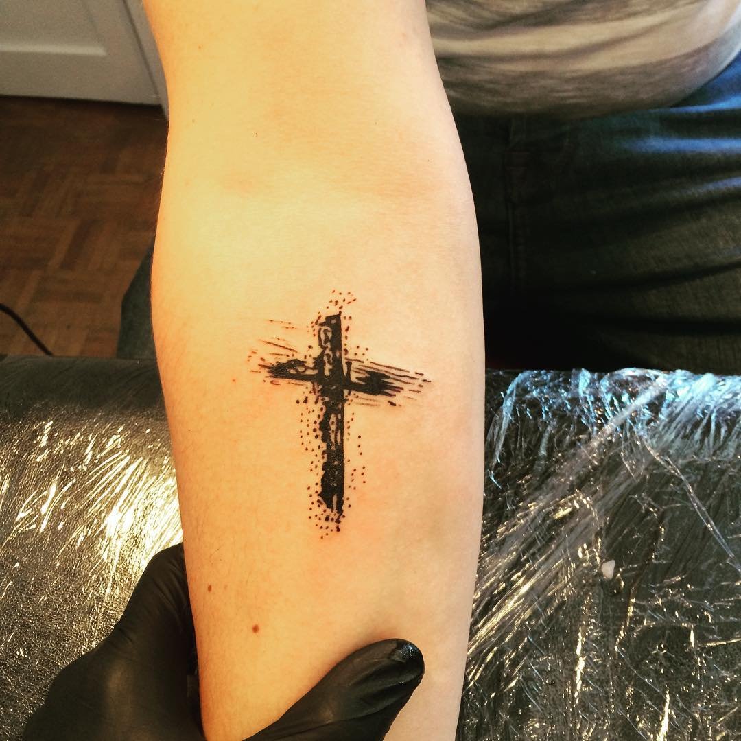 tatuagem de cruz celta