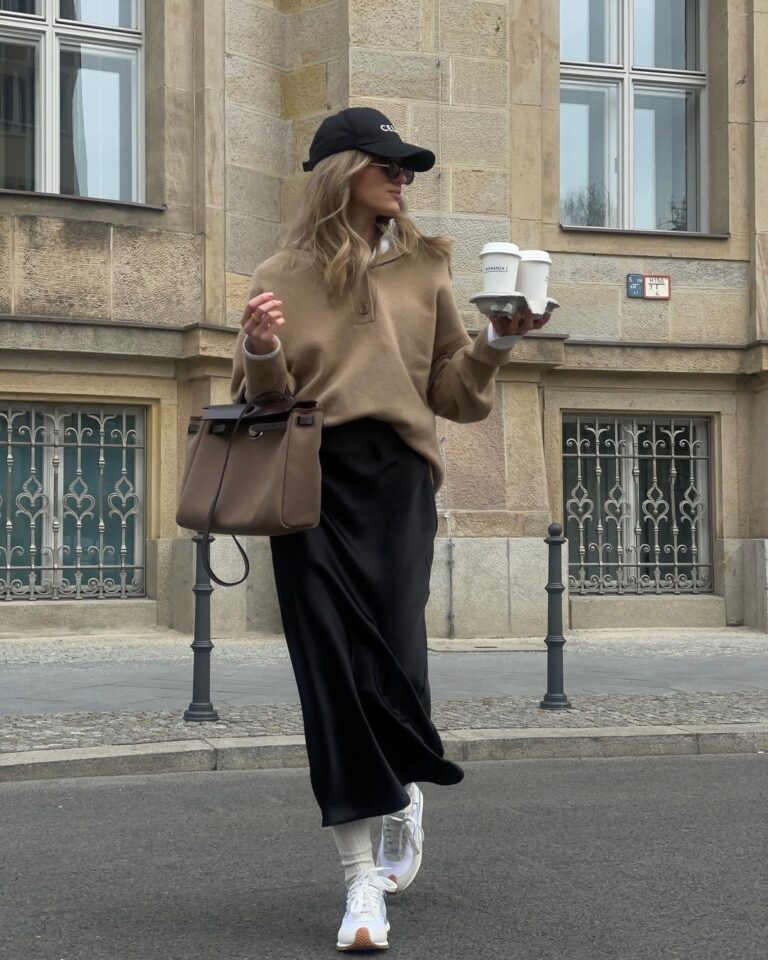 tênis branco Arezzo elegante