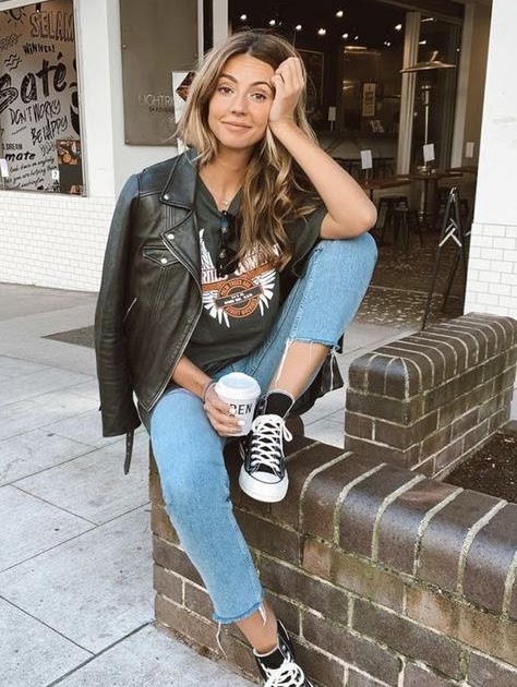 tendências de looks com tênis de lona