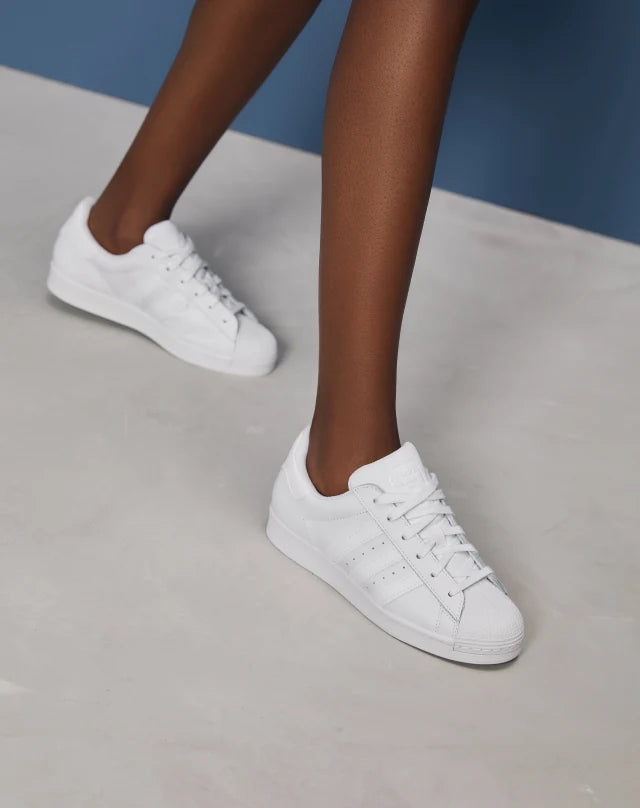 tendências tênis branco adidas