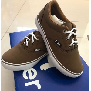 Tênis Marrom Feminino: Tendências e Combinações Essenciais para 2026