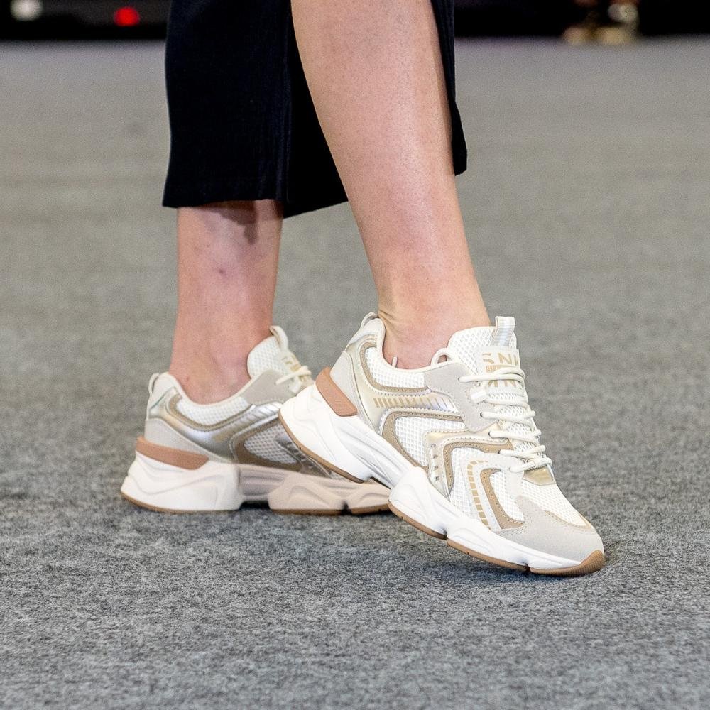 looks com tenis ramarim para festa