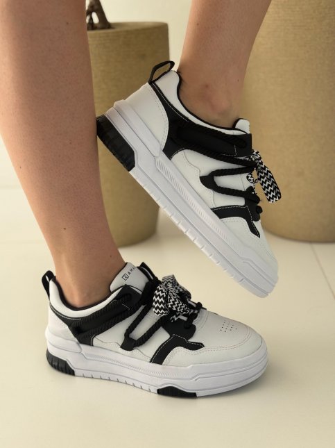 looks com tenis ramarim com calça jeans