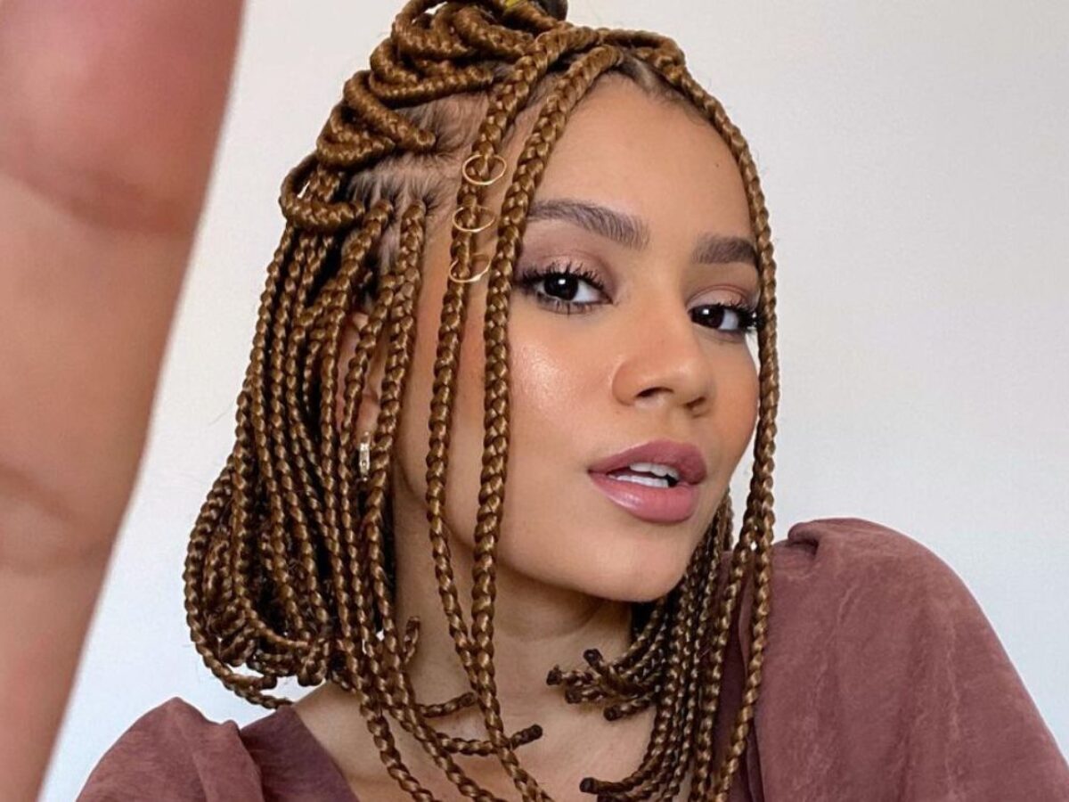 box braids topo cacheado