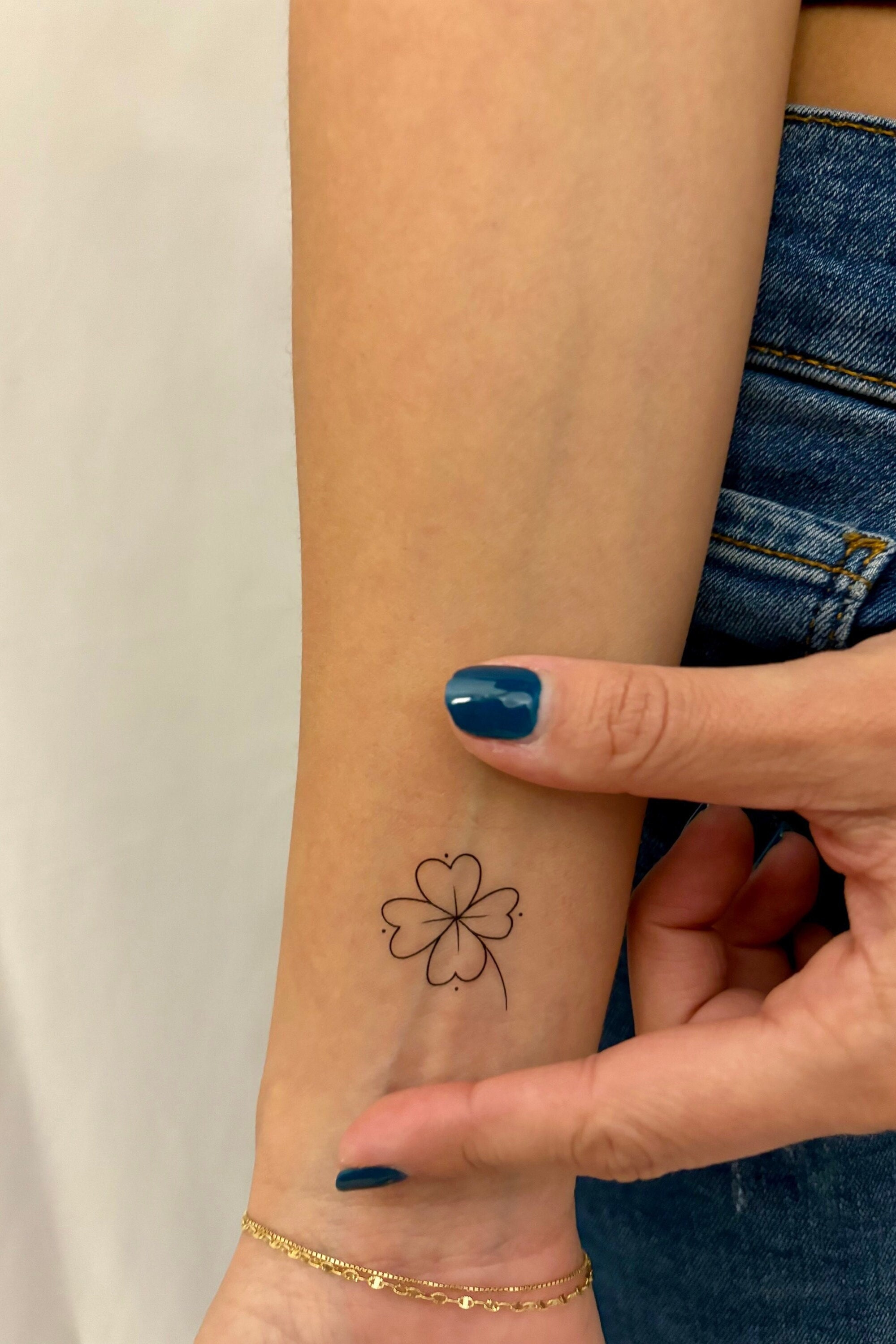 trebol 4 hojas tatuaje bordado