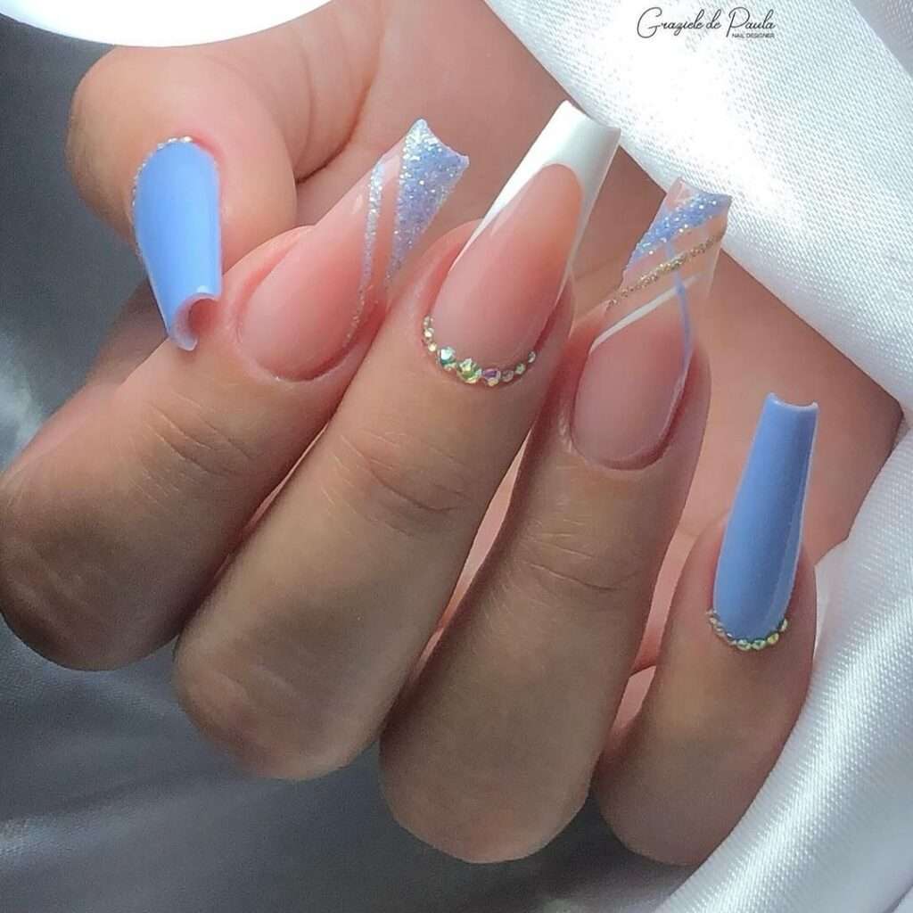unha bailarina decorada simples