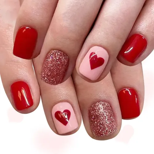 unhas de gel curtas minimalistas