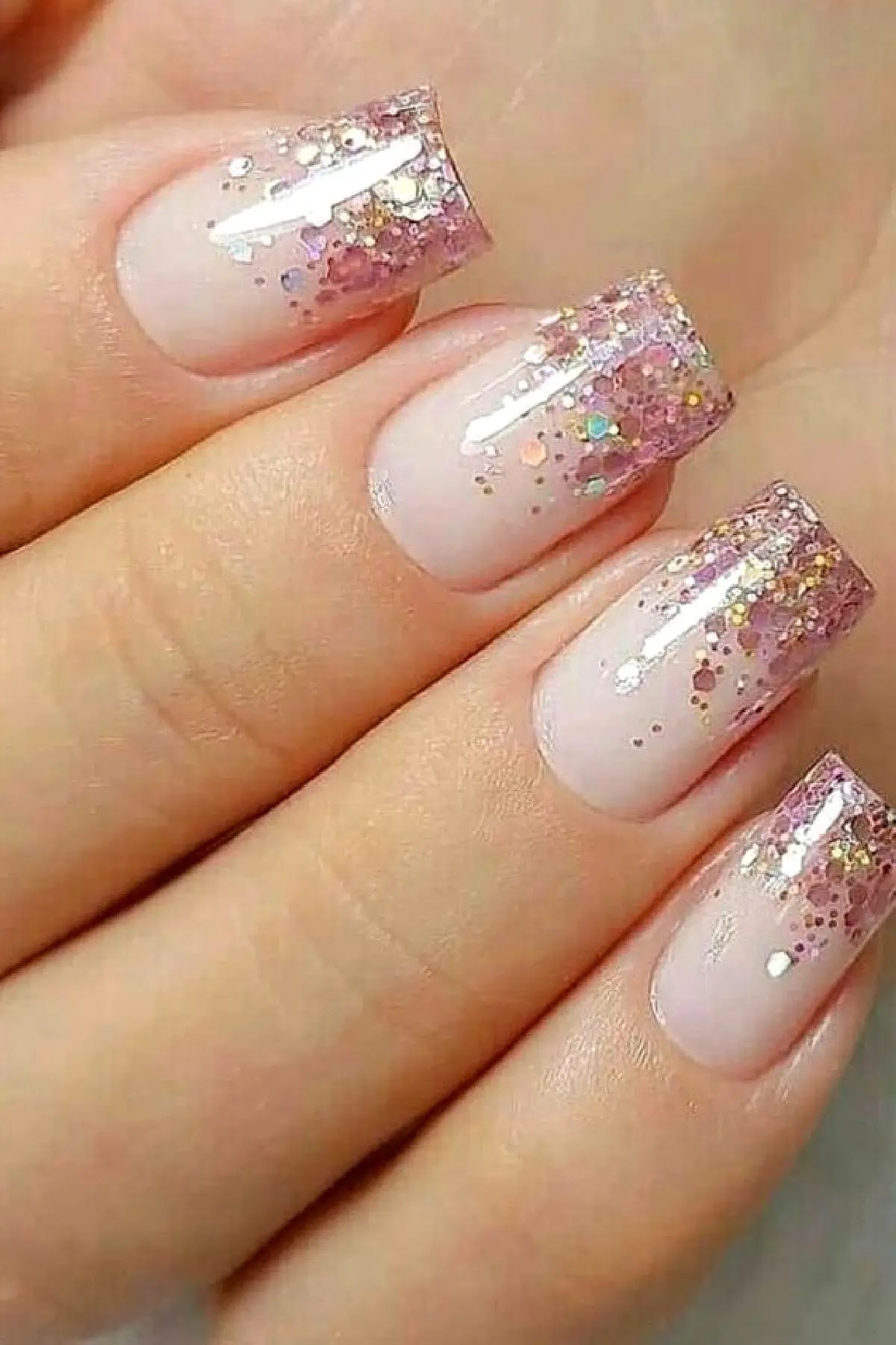 unha decorada com glitter fino