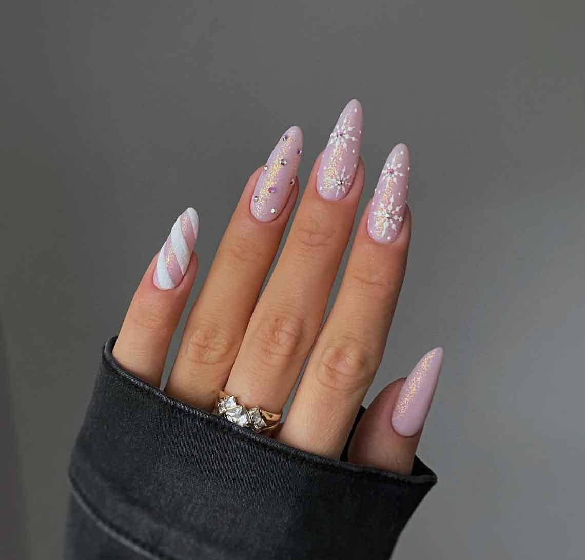 unha decorada com glitter simples