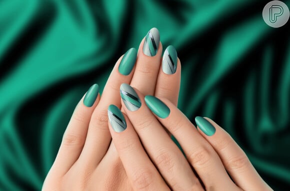 unha decorada verde quadrada