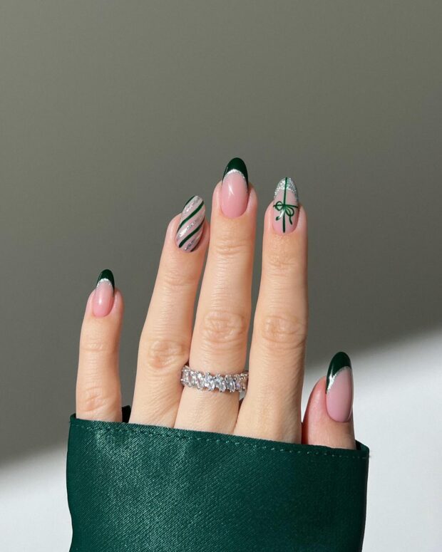 unha decorada verde com preto