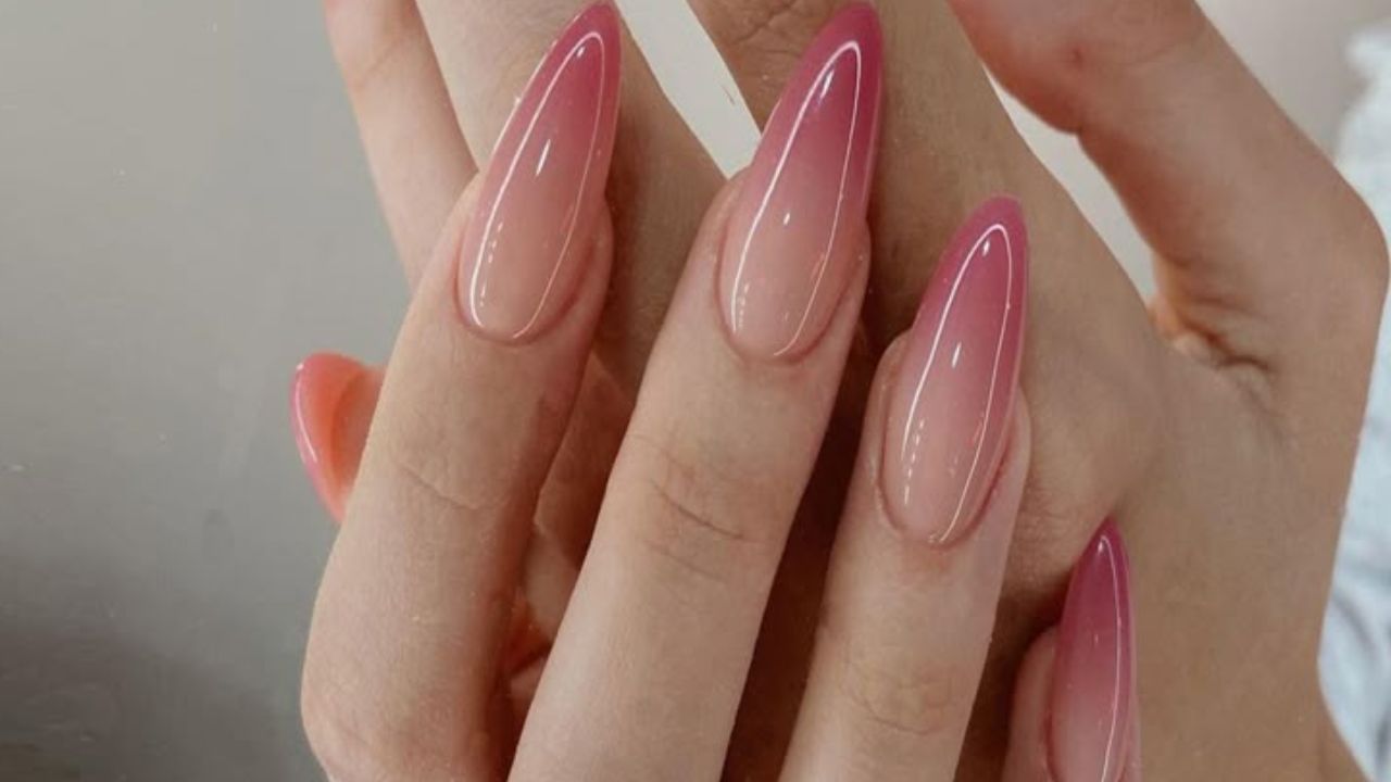 Aura Nails