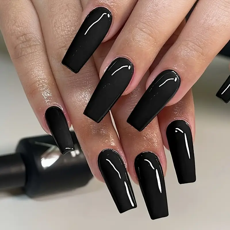 unha em gel preta bailarina com glitter