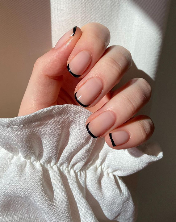 unha francesinha preta