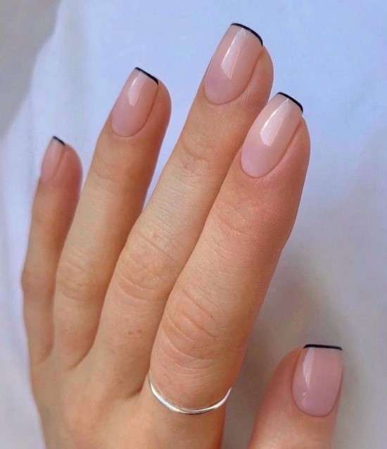 unha francesinha preta