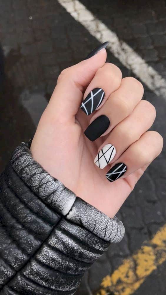 inspiração unhas preto e branco para casamento