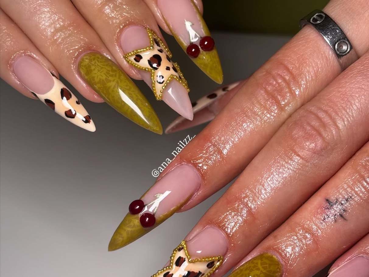 unha stiletto tons pastéis