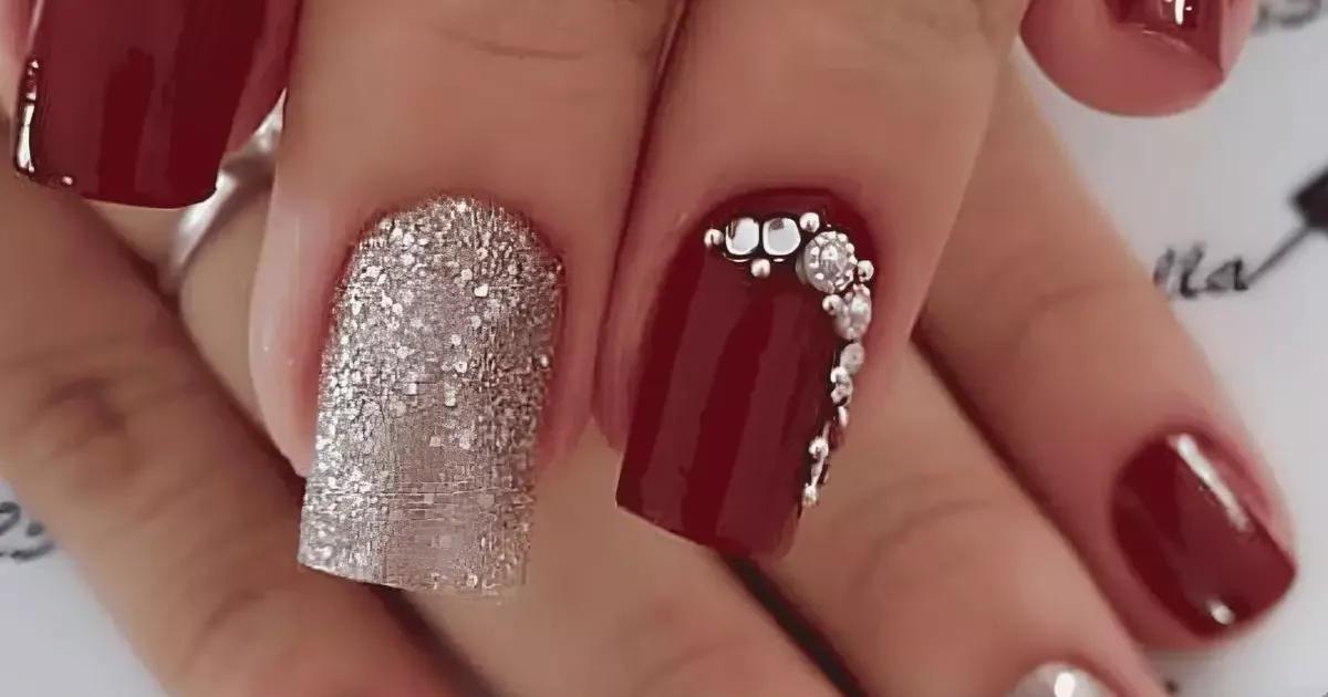 unha vermelha com glitter encapsulado