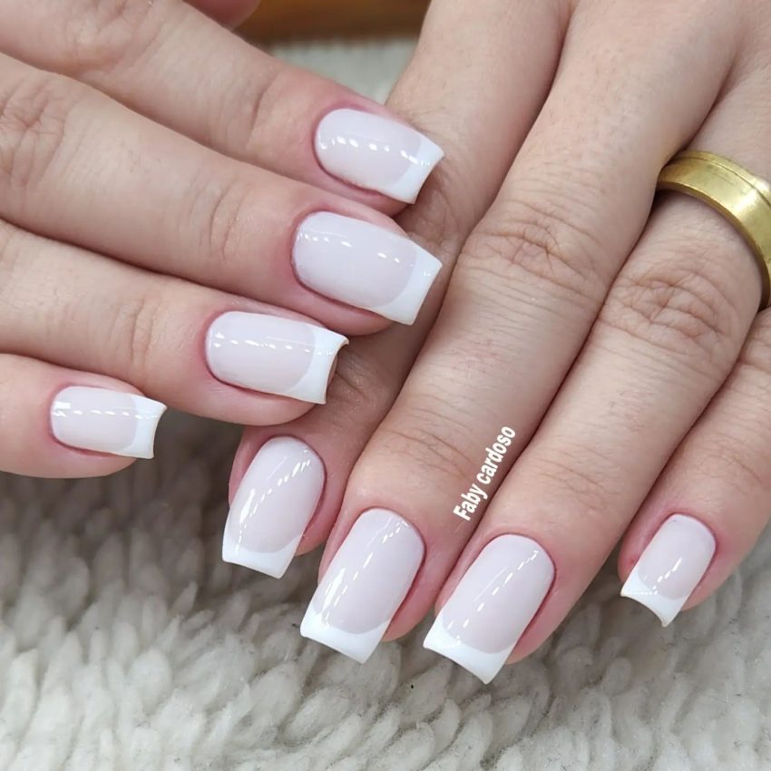 quanto custa fazer unhas brancas francesinha em salão