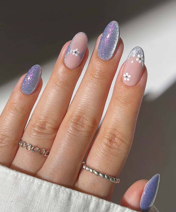 quanto custa fazer unhas com glitter