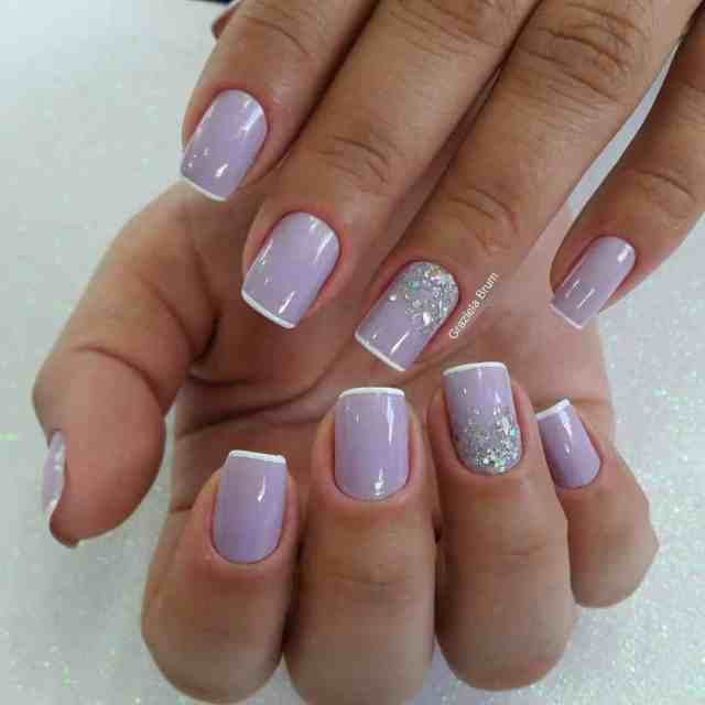unhas curtas simples e delicadas com francesinha