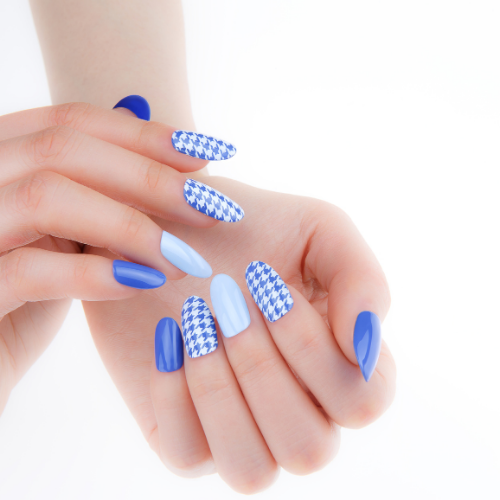 Unhas de gel estilo 