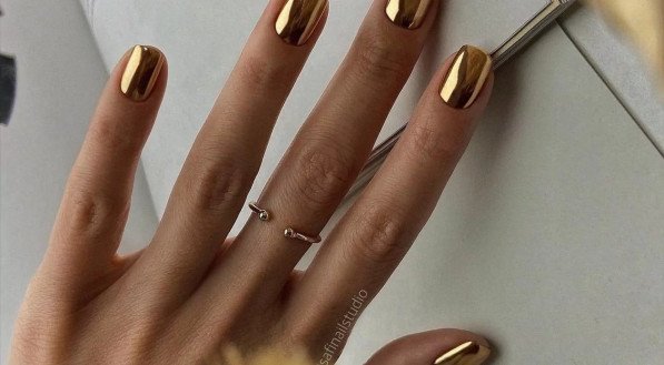 unhas delicadas minimalistas