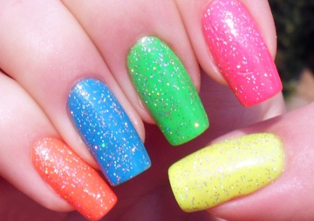 unhas decoradas para o carnaval