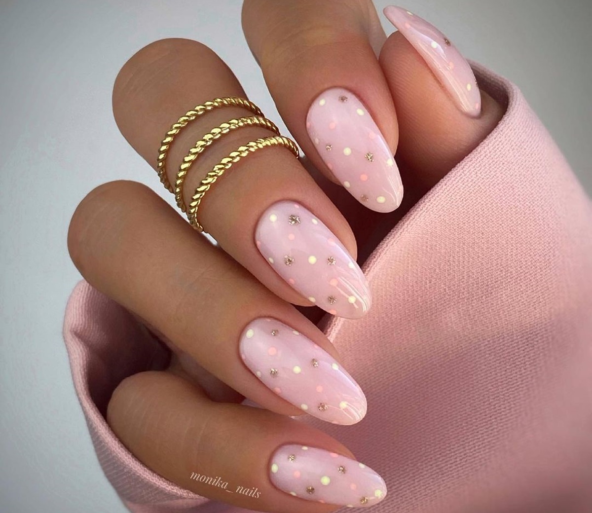 como fazer unhas decoradas simples e bonitas com esmalte nude
