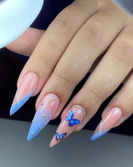 unhas stiletto francesinha