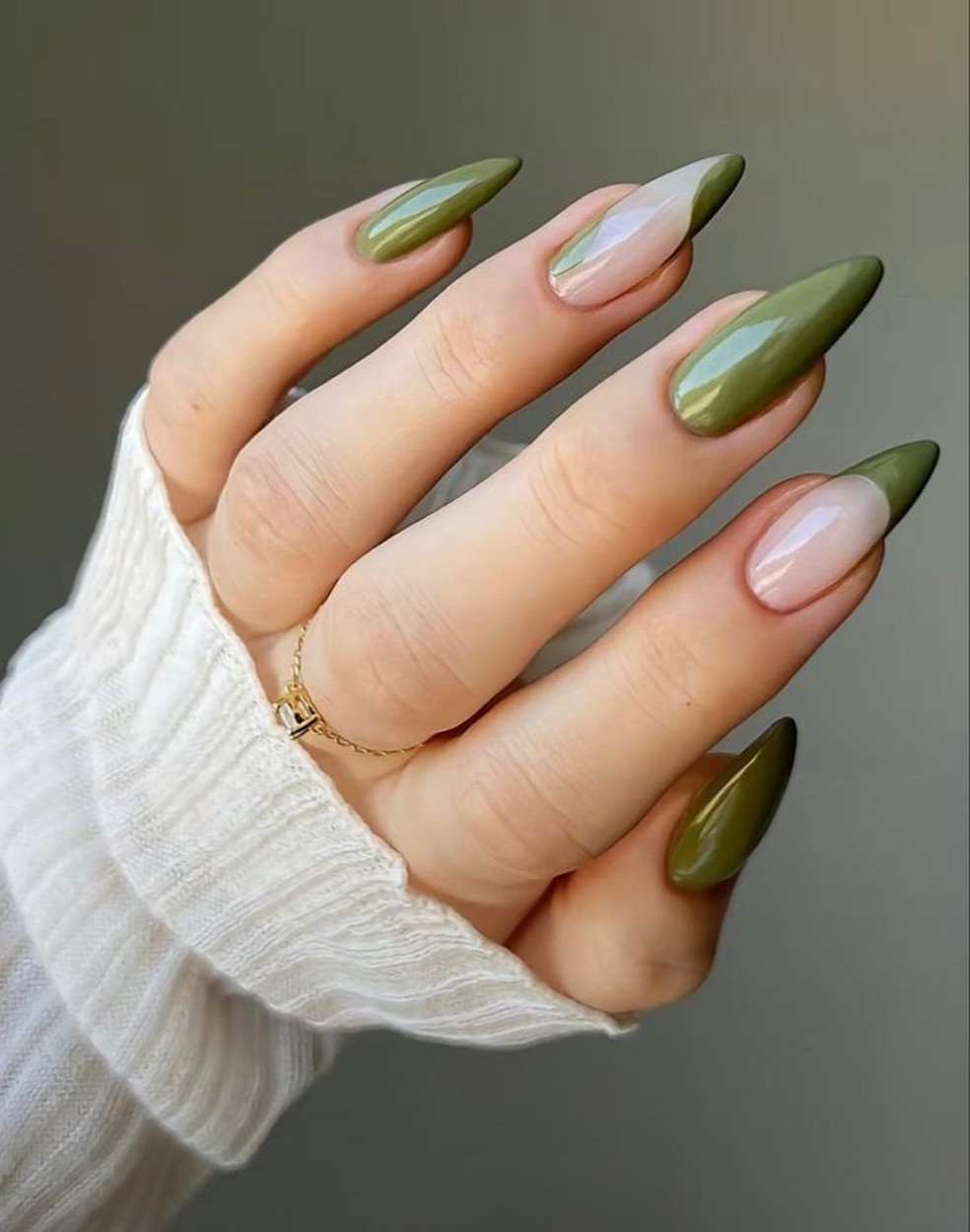 quanto custa fazer unhas em gel formato amendoado