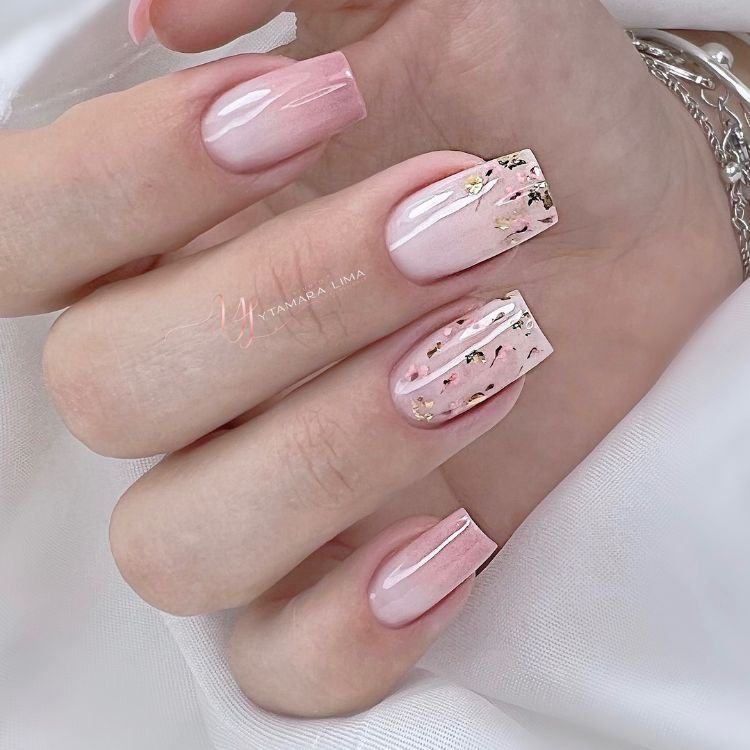 como aplicar flores secas em unhas encapsuladas