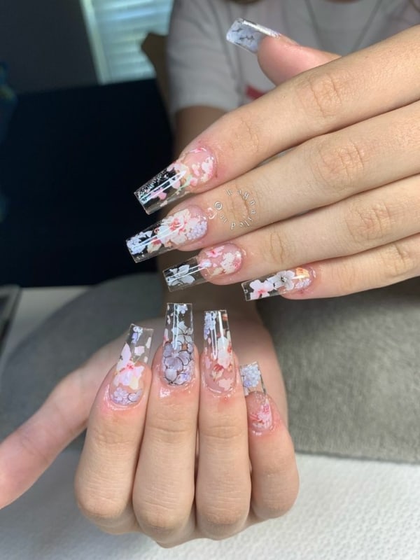 quanto custa fazer unhas encapsuladas delicadas