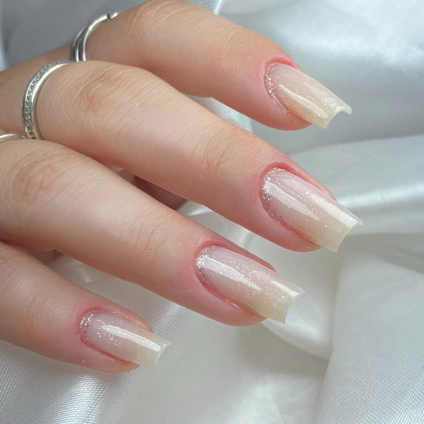 unhas stiletto para virada de ano