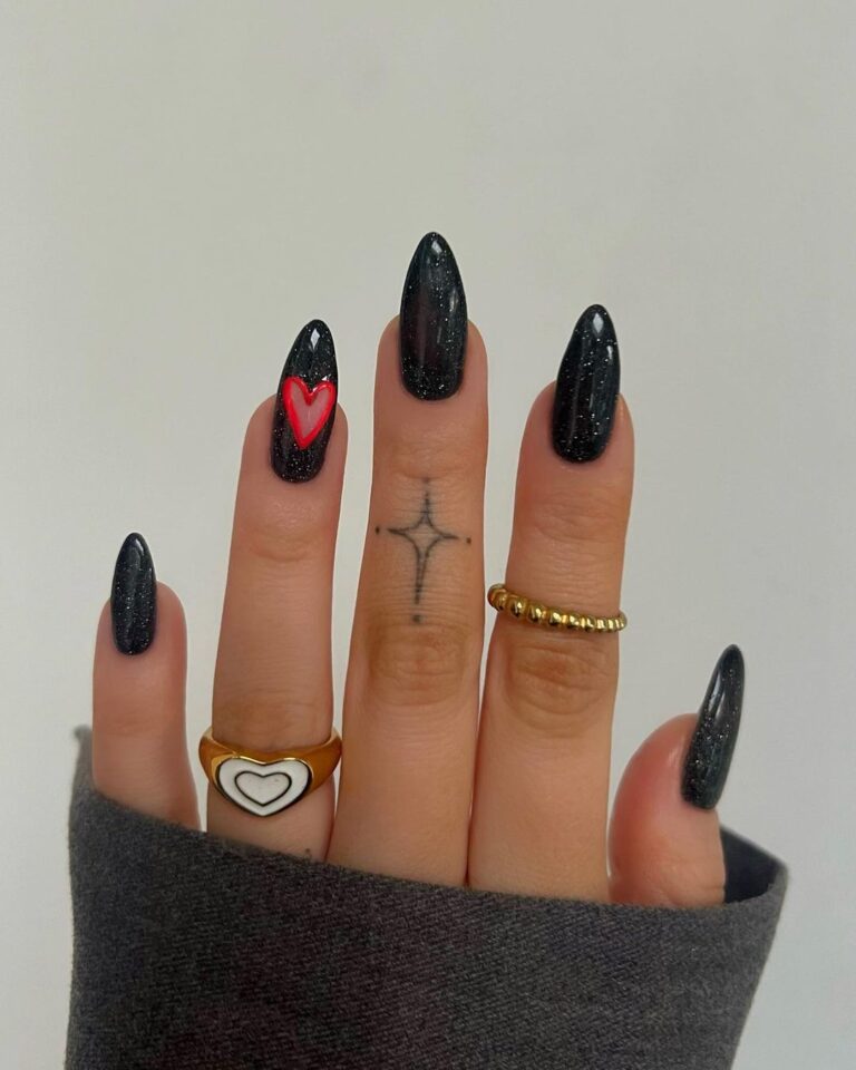 unhas pretas decoradas com glitter passo a passo