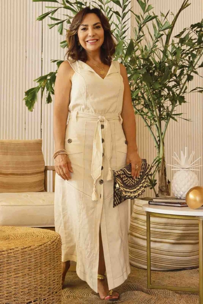 vestido bege midi canelado